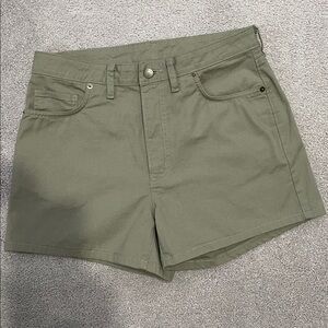 Patagonia Women’s Organic Cotton Canvas 3.5” River Rock Geen size 8 NWT